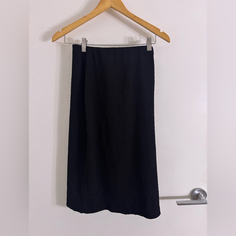 Tahari Black Pencil Skirt Midi